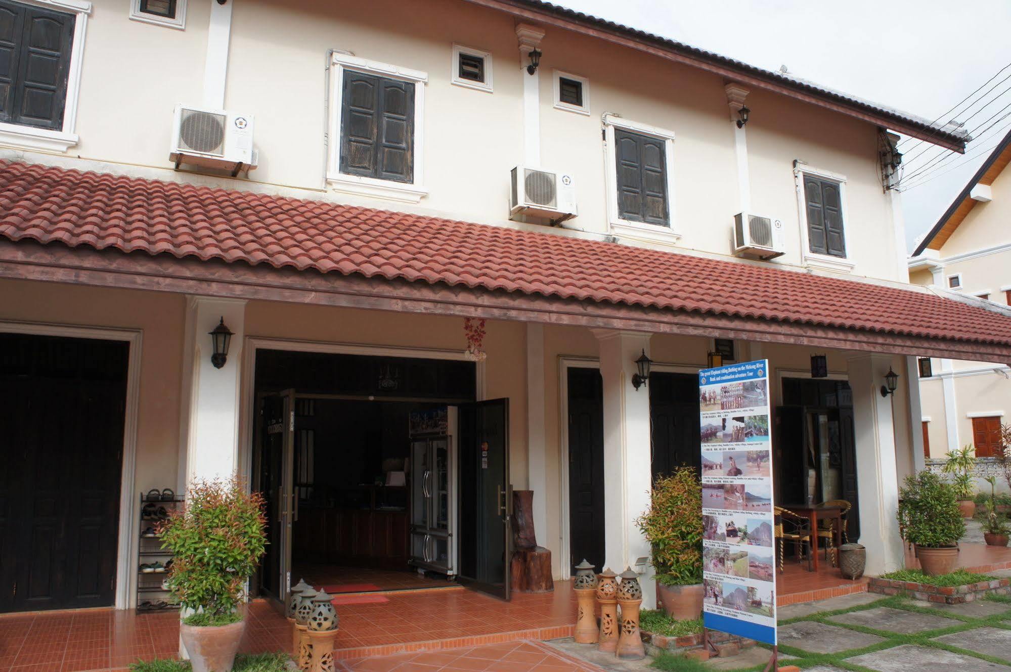 Villa Mahasok Hotel Luang Prabang Dış mekan fotoğraf